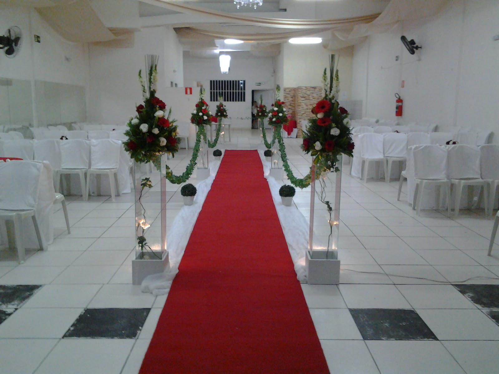 Decoraç u00e3o para Casamento Vermelho e Branco 18 05 2013 -> Decoração De Casamento Simples Vermelho E Branco Decoraç u00e3o para Casamento Vermelho e Branco 18 05 2013 -> Decoração De Casamento Simples Vermelho E Branco