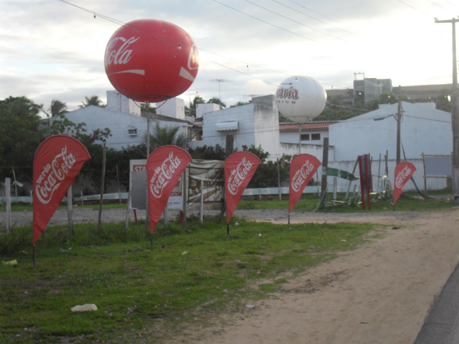 coca cola blimp