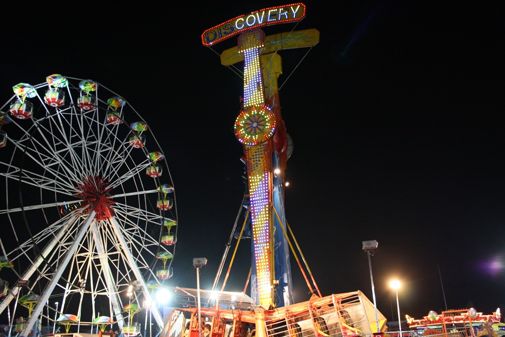 Ibu Abah Danish Darissa Fun Fair