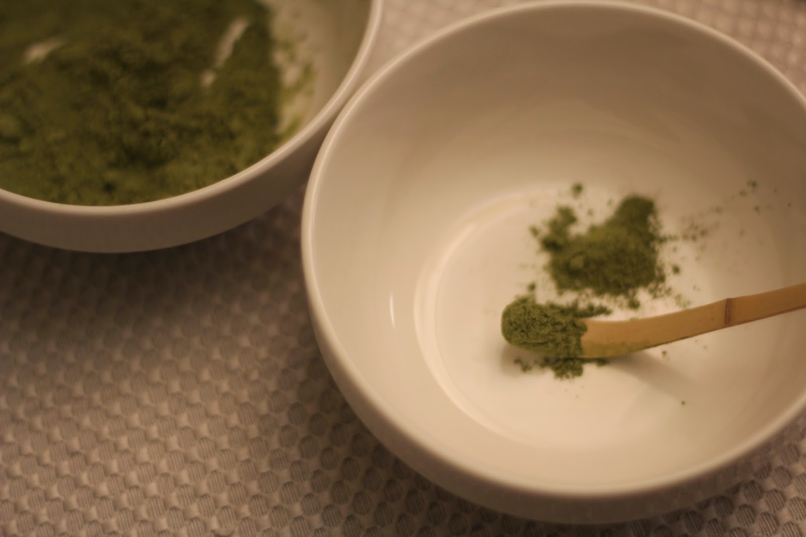 Red Leaf Eggnog Matcha Green Tea Review + Giveaway Leah Nass