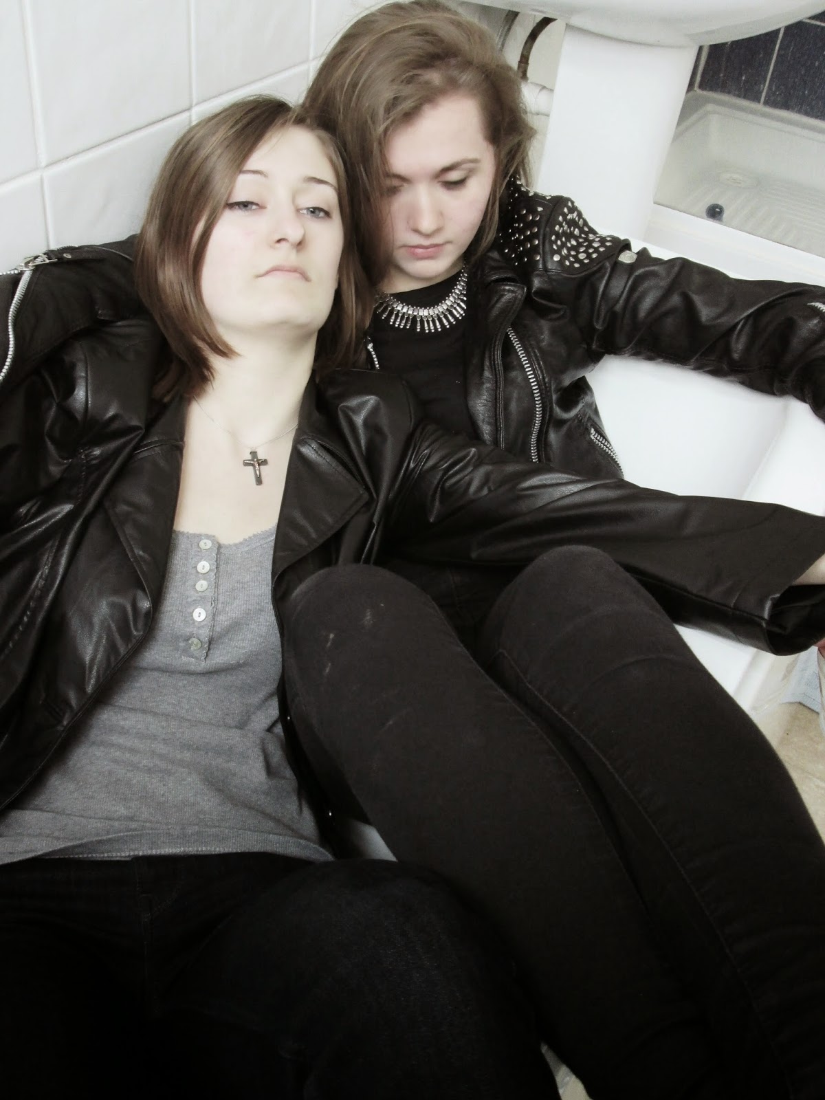 Maria’s A2 Blog: Punk/Grunge Album Art