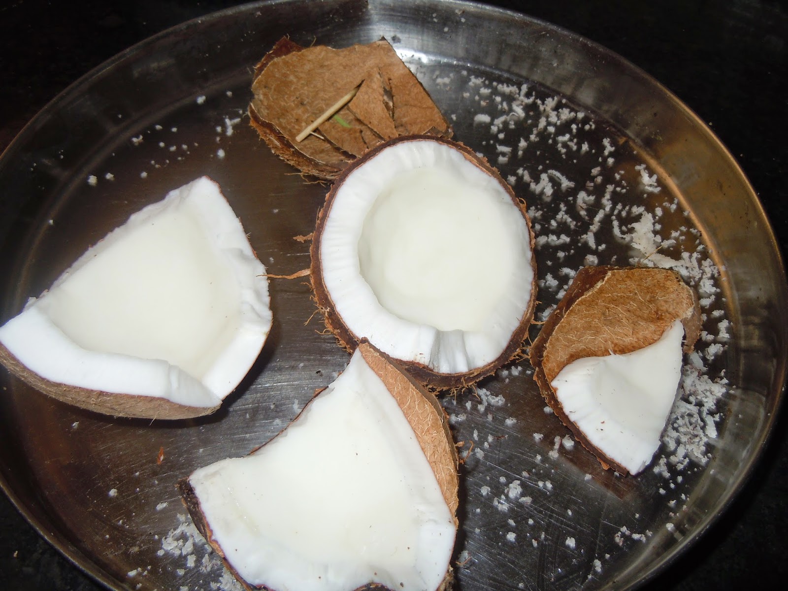 Halva od griza Popularni indijski vegetarijanski desert