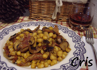 Garbanzos Con Champiñones Y Jamón
