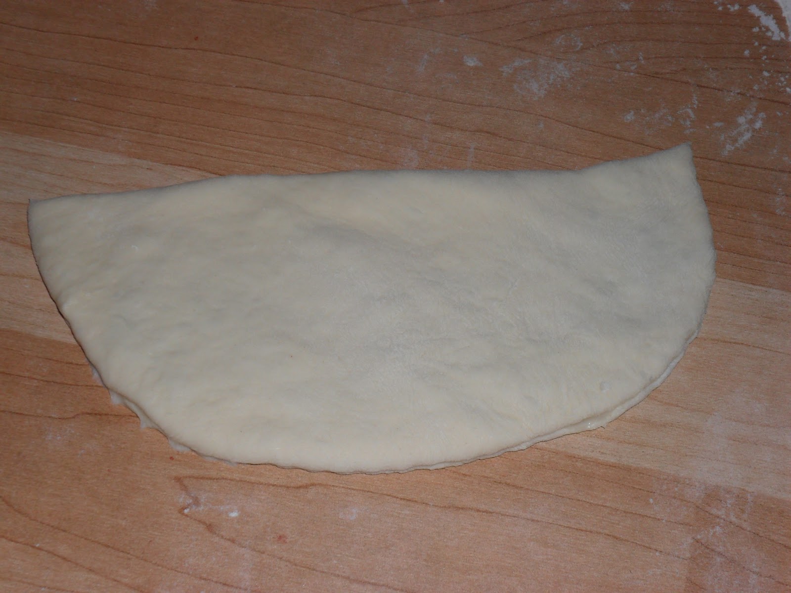 Aklından Bir Lezzet Tut! Mayalı Çiğ Börek