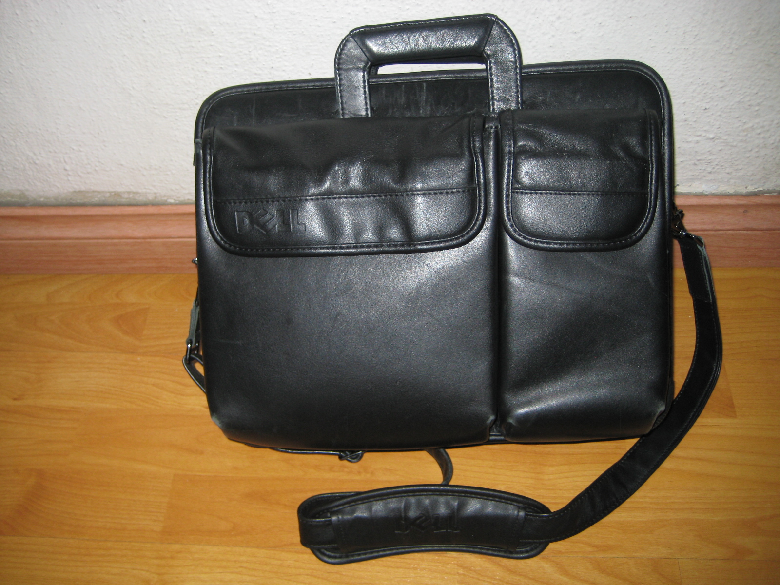Recycle In Penang Dell Notebook Laptop Leather Bag