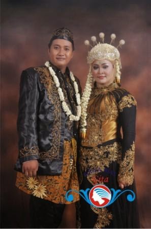 RIAS PENGANTIN SUNDA SIGER DI JAKARTA GITA SALON RIAS PENGANTIN SUNDA SIGER DI JAKARTA GITA SALON