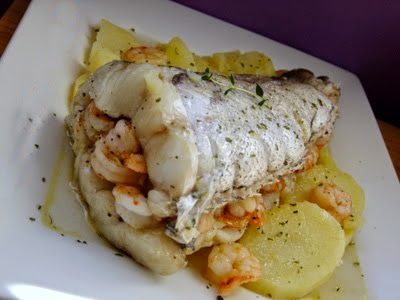 Merluza Rellena Con Camarones Y Champiñones
