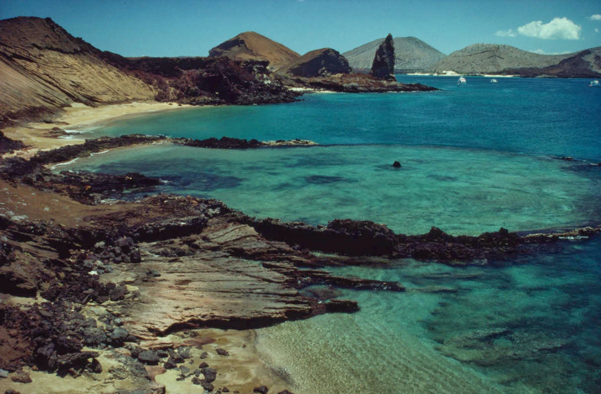 GALAPAGOS "LAS ISLAS ENCANTADAS": HISTORIA DE LAS ISLAS GALAPAGOS