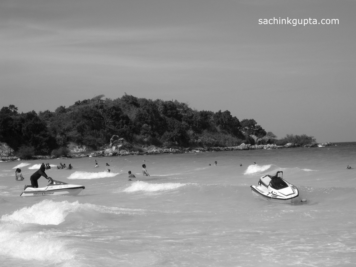Coral Island, Pattaya, Thailand LENS (Like, Enjoy, Navigate, Share)