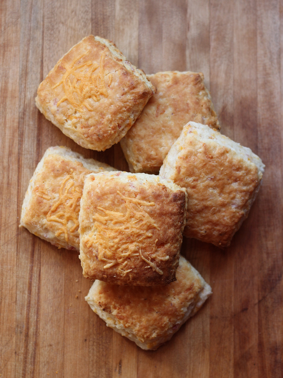 Cookistry Cheddar and Ham Biscuits