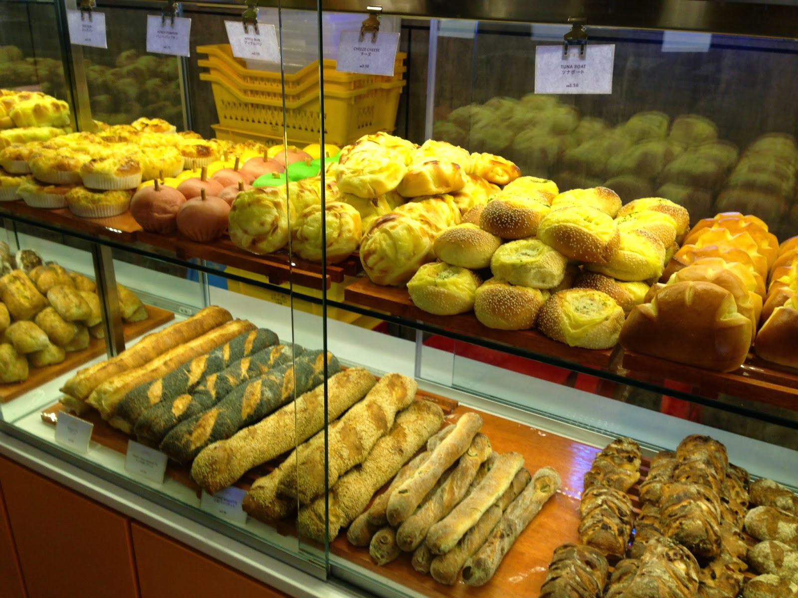 Worthy Book KOMUGI Japanese Bakery Café