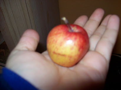 Tiny Apple