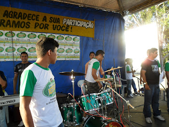 Apresentações de Bandas Locais