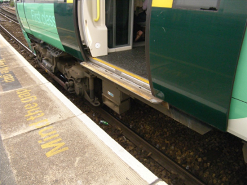 No to High Speed 2 Station dwell times