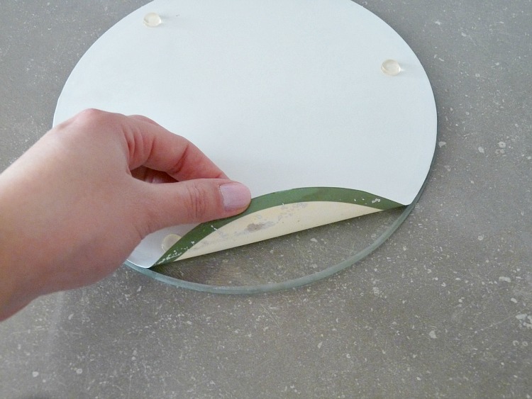 DIY Fancy Glass Trivet Dans le Lakehouse