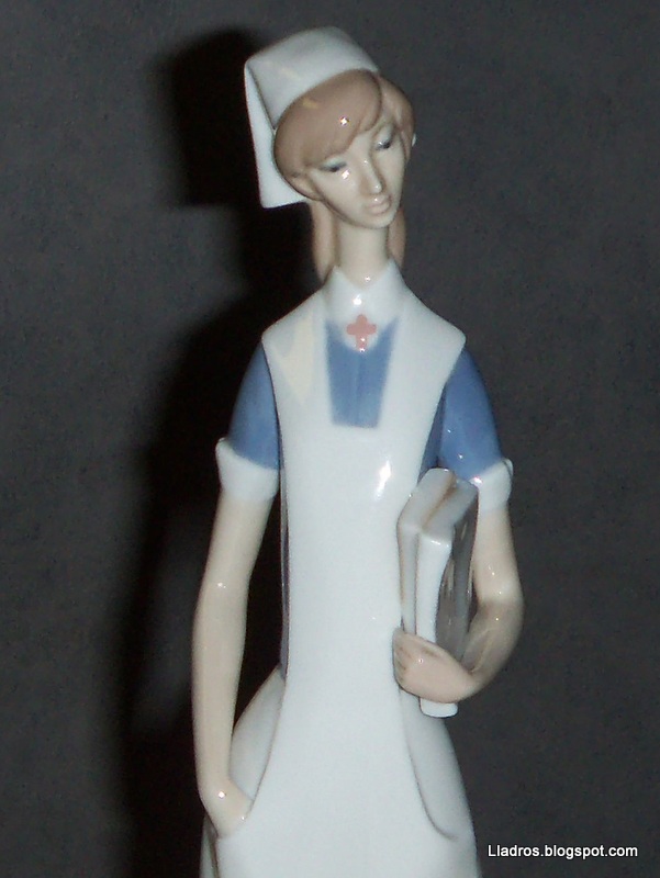 lladros Lladro Figurine "Nurse" 4603