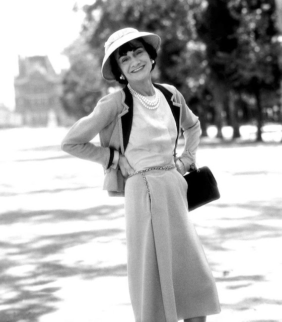 Amazing Historical Photo of Gabrielle Coco Chanel in 1962 