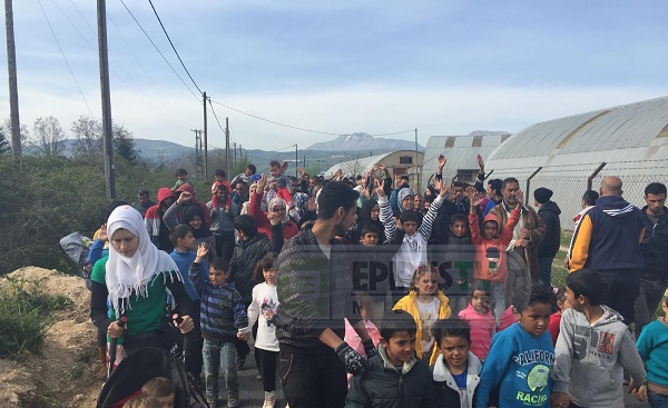 Έχετε παρατηρήσει και εσεις οτι οι λαθρο ειναι πολύ κοντοί ειναι ιδέα μου? Έχετε παρατηρήσει και εσεις οτι οι λαθρο ειναι πολύ κοντοί ειναι ιδέα μου?