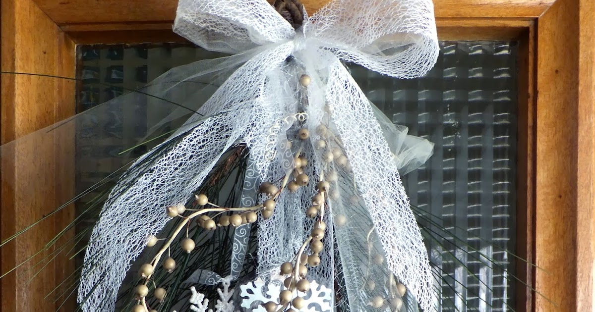 FotoBella Prima Holiday Jubilee Door Wreath