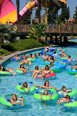 Knott's Soak City lazy river