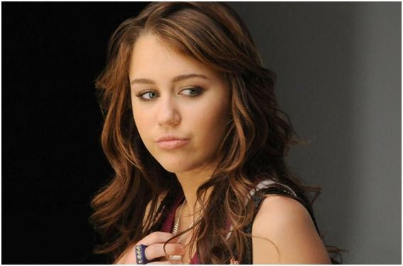 Celebrities Spy: 10 Most Famous Teen Celebrities