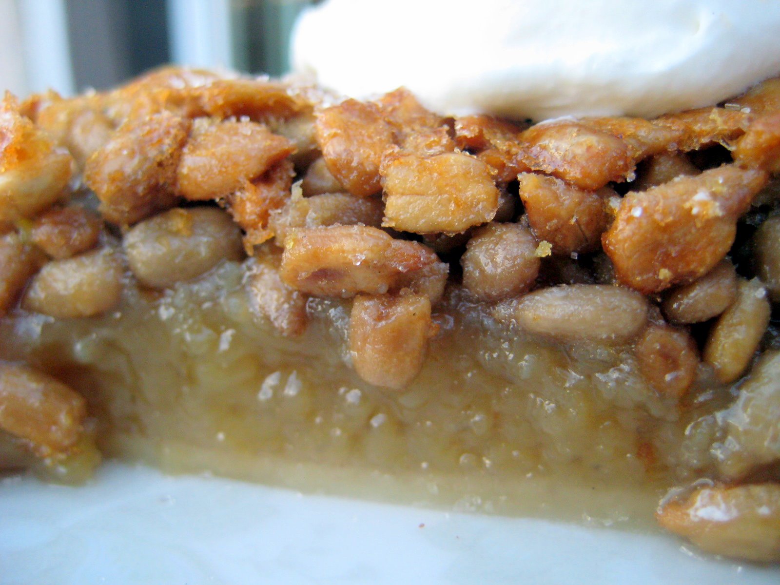 MISTY'S MORNINGS Sunflower Seed Caramel Pie {nutfree pecan pie}