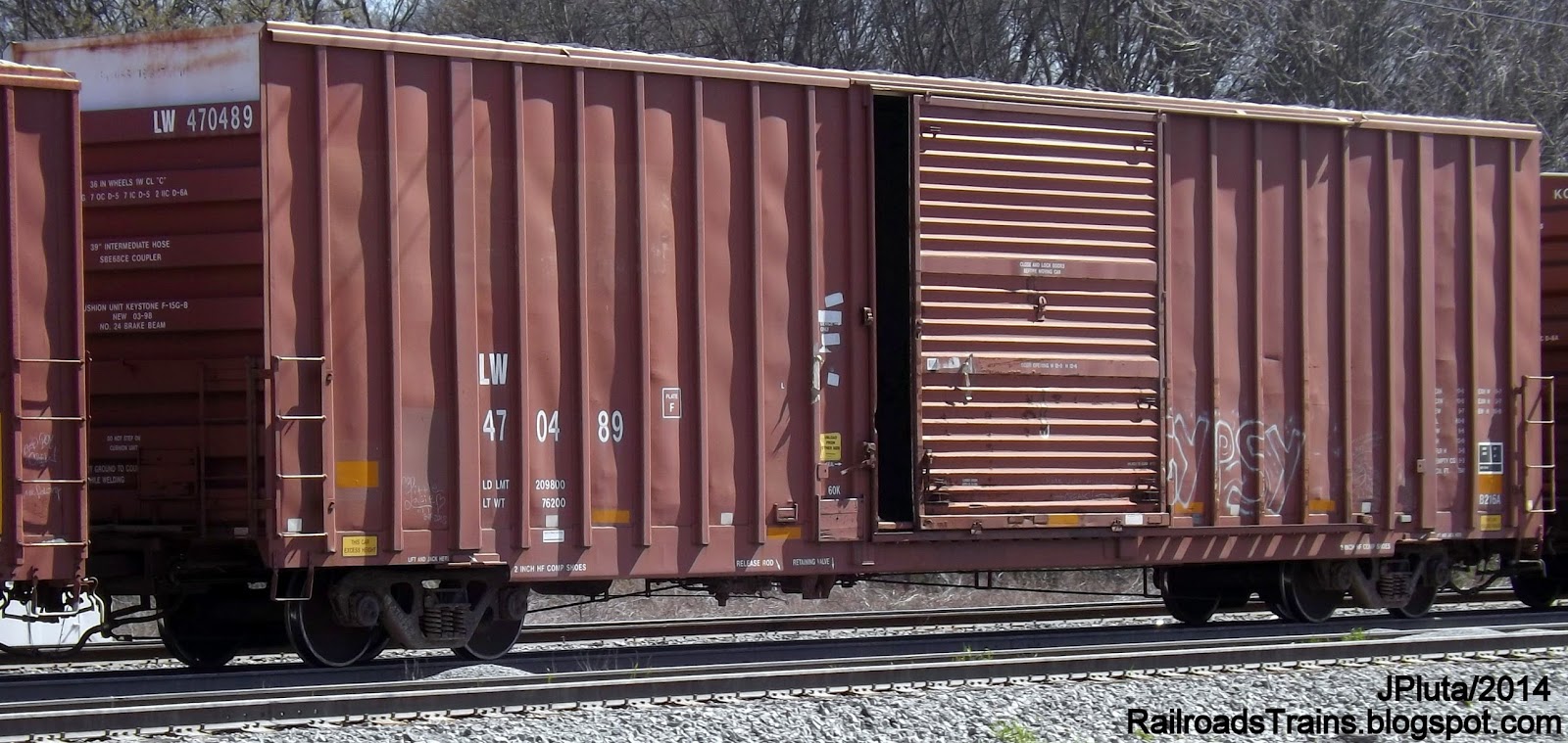 RAILROAD Freight Train Engine EMD GE Boxcar BNSF,CSX,FEC