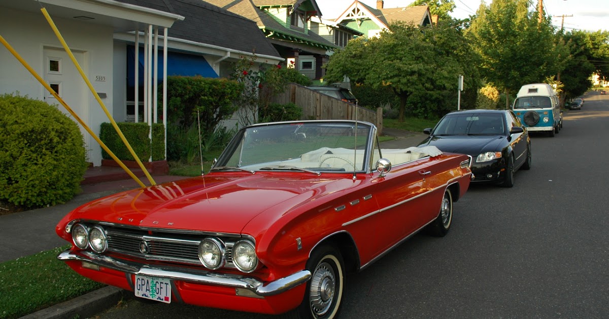 Old Parked Cars 1961 Buick Skylark Convertible