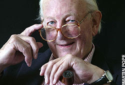 Tom Sharpe tom sharpe