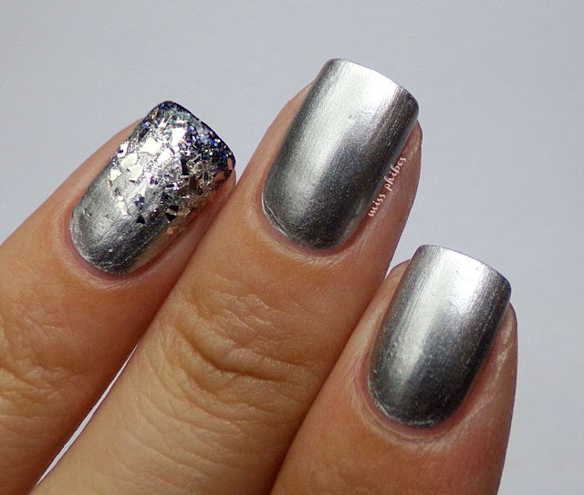 Silver glitter nail art
