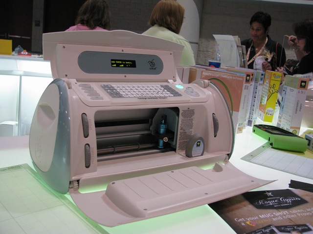 My Cricut Closet: Cricut Expression 2 Video Tutorial Series