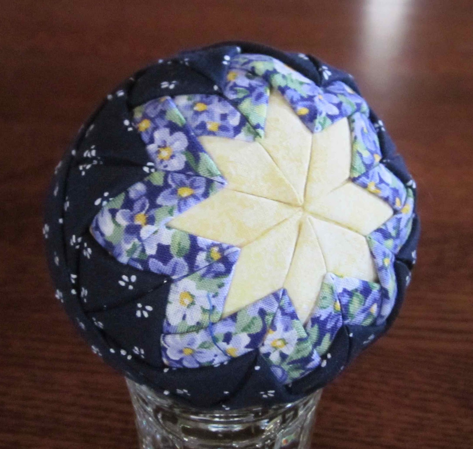 Laurelhurst Craftsman Bungalow More Quilted Ball Ornaments