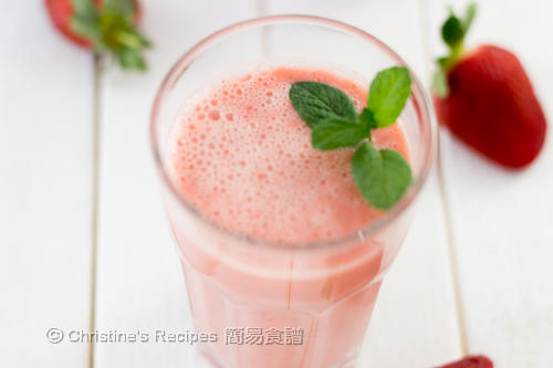 Strawberry Smoothie02