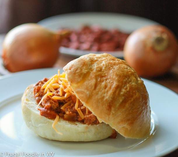 click for recipe for sweet chili rolls with homemade hamburger buns