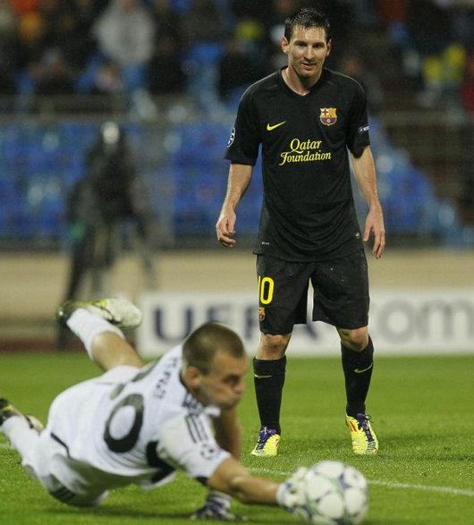 Messi+in+black+jersy.JPG