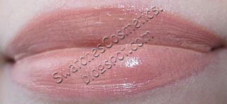  Swatches Cosmetics Свотчи Косметики Губная помада для губ Lipstick Yves Saint Laurent №142 Honey Beige 