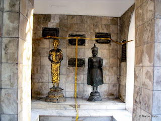 CEMENTERIO REAL WAT RATCHABOPHIT, BANGKOK. TAILANDIA