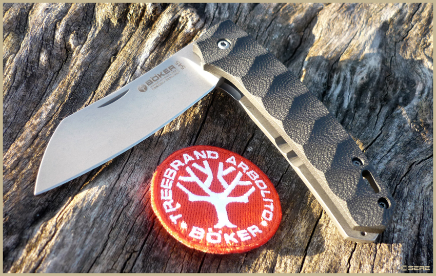SERE KNIVES & PHOTOGRAPHY Böker Haddock; Design by Jens Ansø