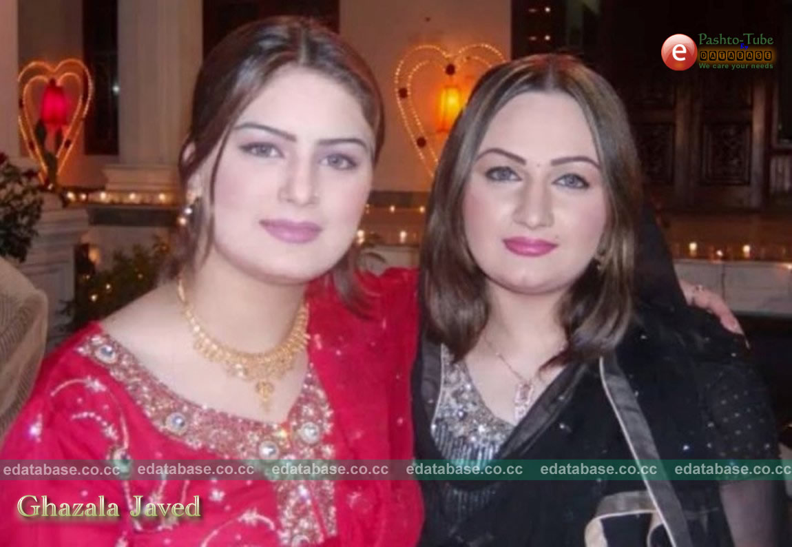 Pashto Films Industry: Beautiful Singer Ghazala Javed