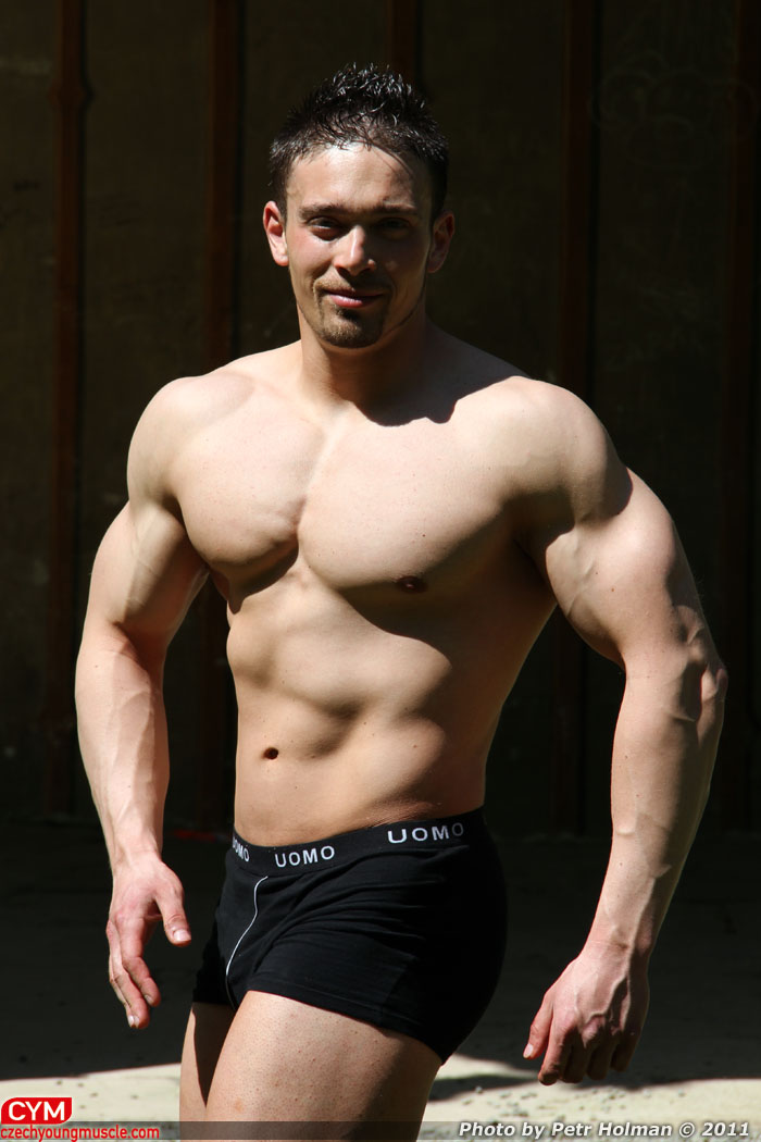 Picture About Personal Bodybuilder Lubos C 
