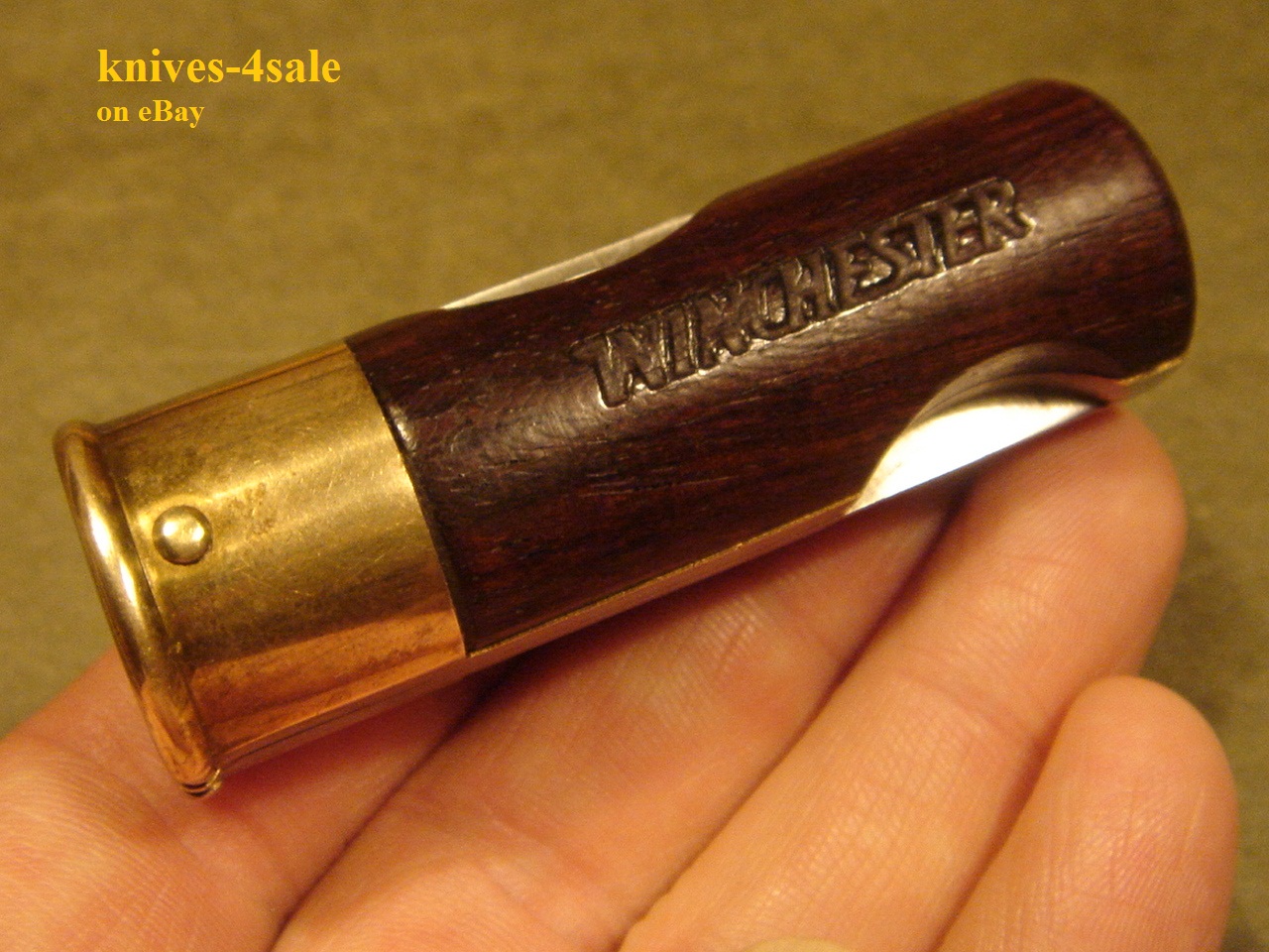 knives4sale Winchester 12 GA Shotgun Shell Figural Lockback Knife