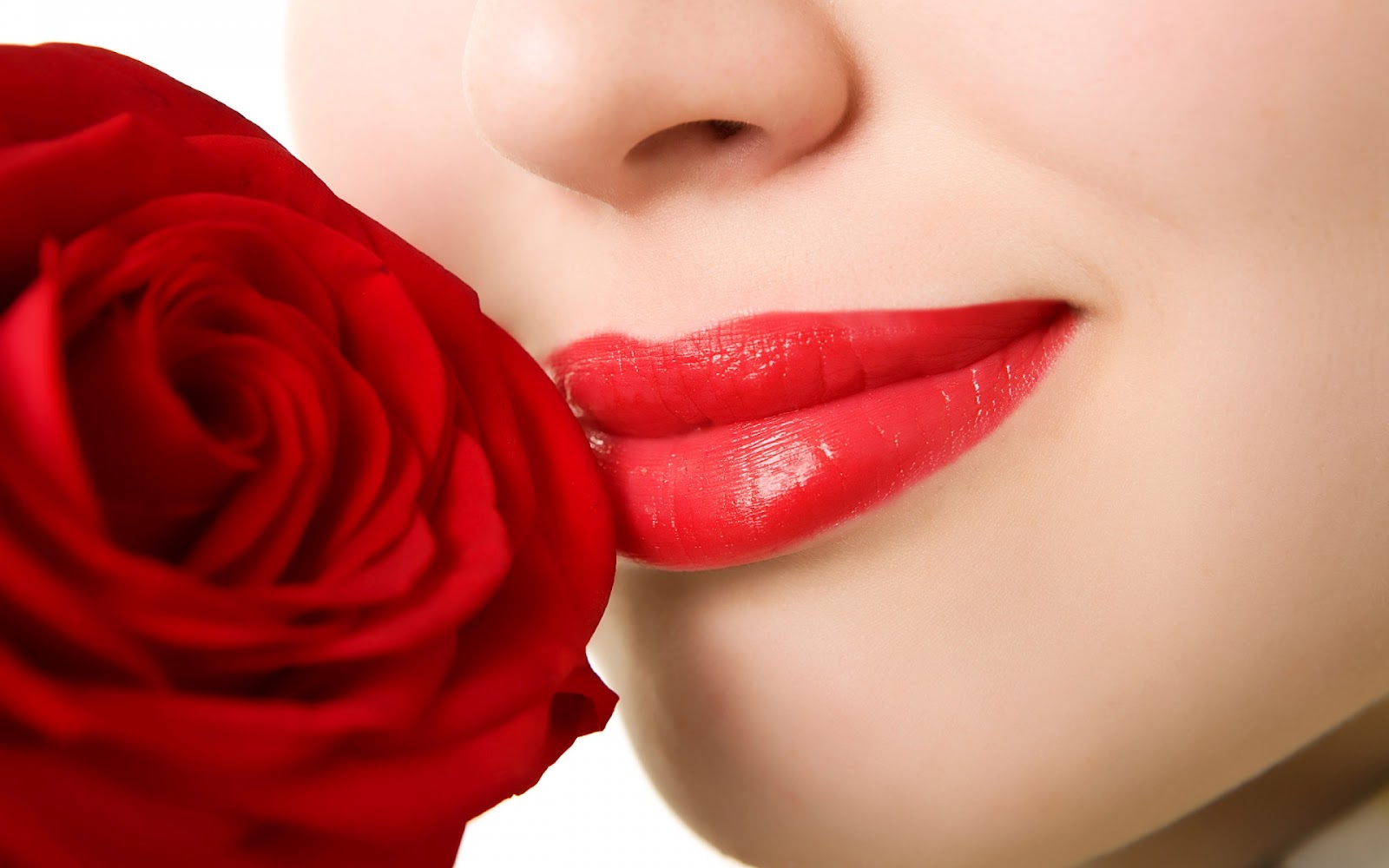 http://2.bp.blogspot.com/-52ssqEVDZ-I/T8wrAPo2DzI/AAAAAAAAAP4/mK-ij2-9fiM/s1600/red_rose_near_red_lips-1920x1200.jpg