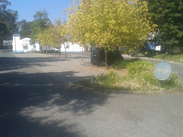 parque de estacionamento entrada parque de estacionamento entrada