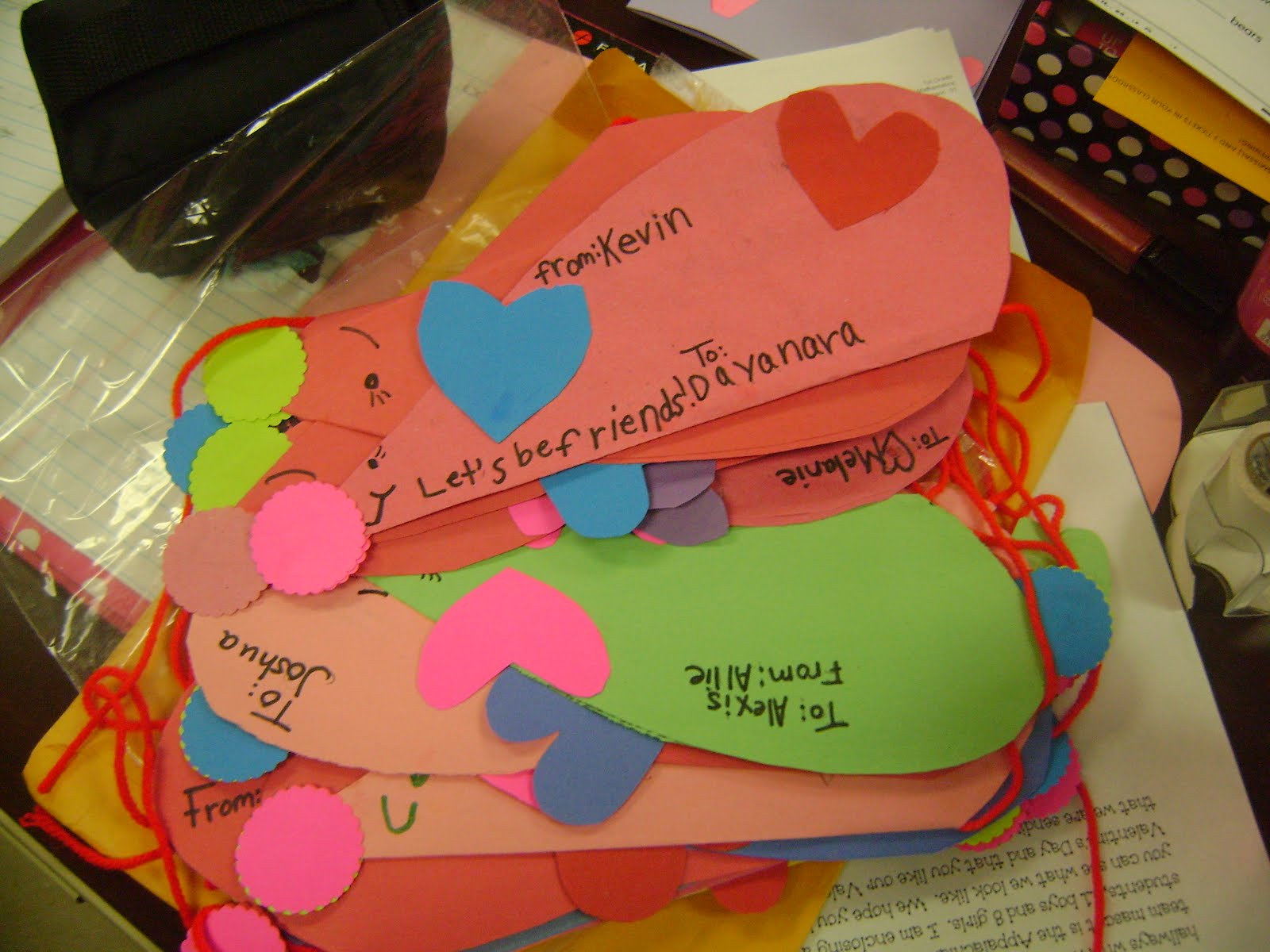 Mrs. Guntorius' Kindergarten Class: Valentine Exchange