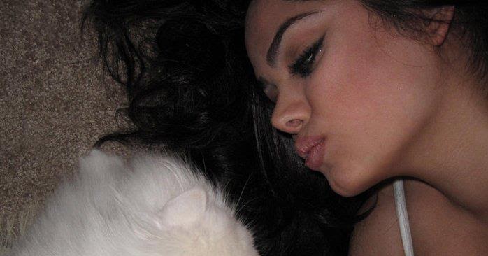 curvy mexican girl loves sex from Davis images for kissing irani girls