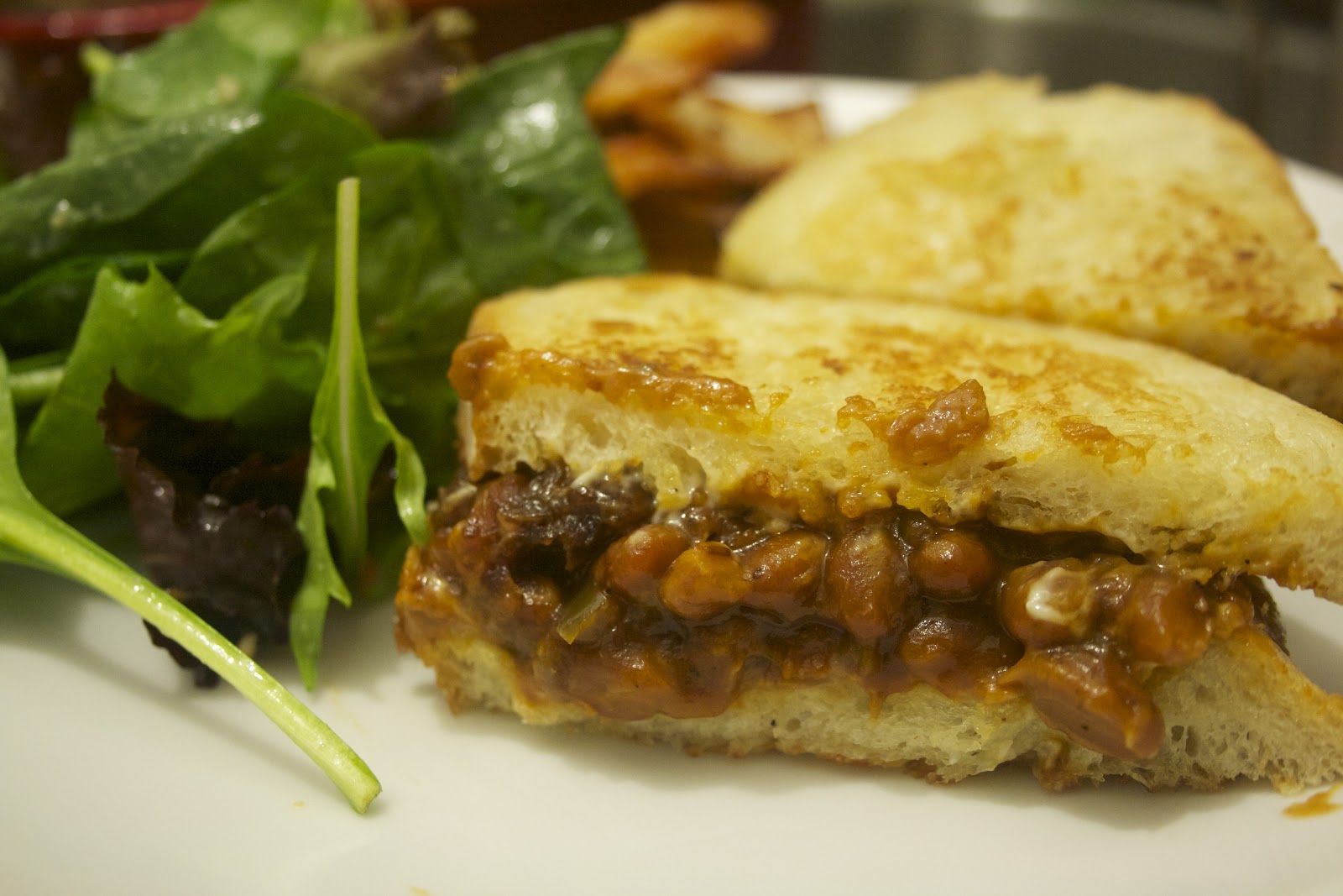Baked Bean Sandwiches 10 pounds of onions