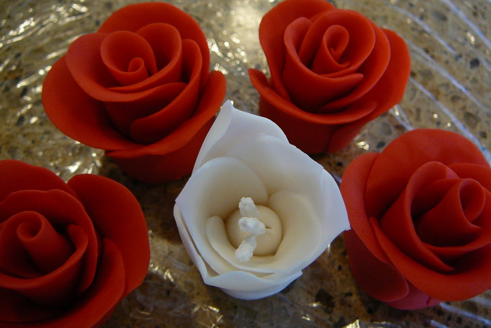 Rise and Bake! Fondant Roses and Tulips