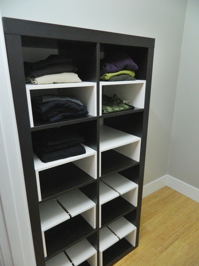 little corner house Ikea Hack Expedit inserts for the closet