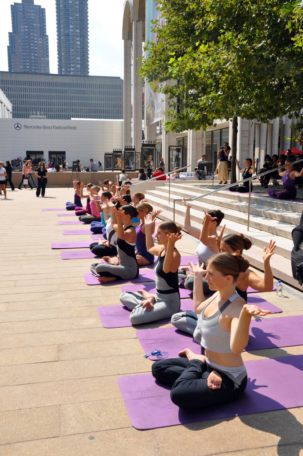 New York Yoga: New York Yoga at Fashion Week!