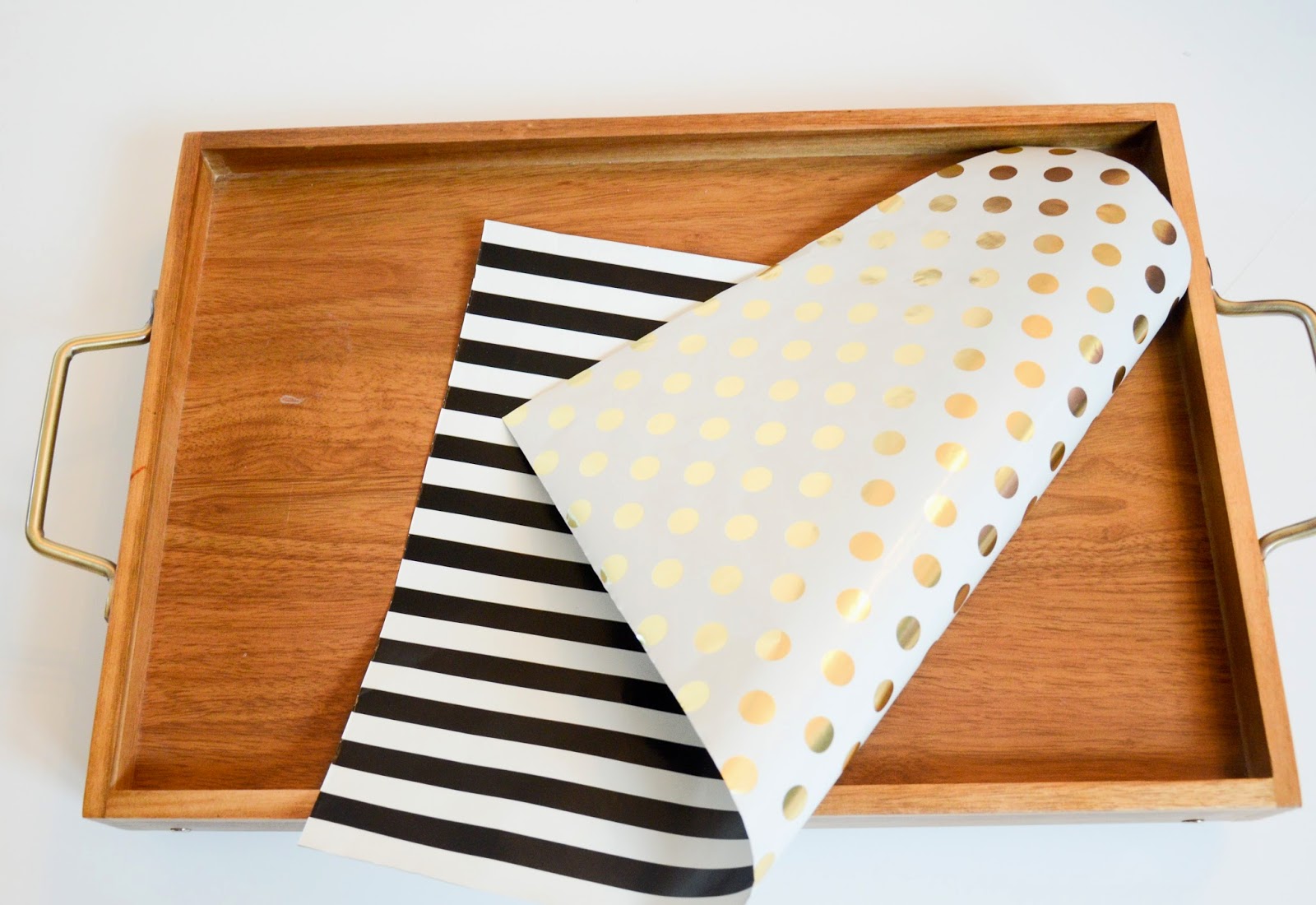 Nav K Brar DIY DOUBLE SIDED TRAY LINER BY KATE SPADE